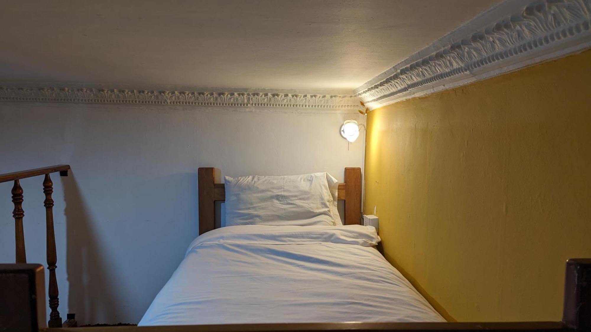 Hotel Vibes Aurik Quito Habitación foto